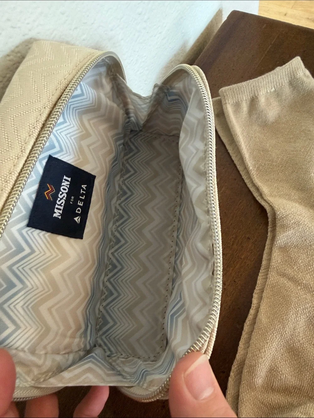 Missoni for Delta Beige Chevron Travel Toiletry Pouch with socks